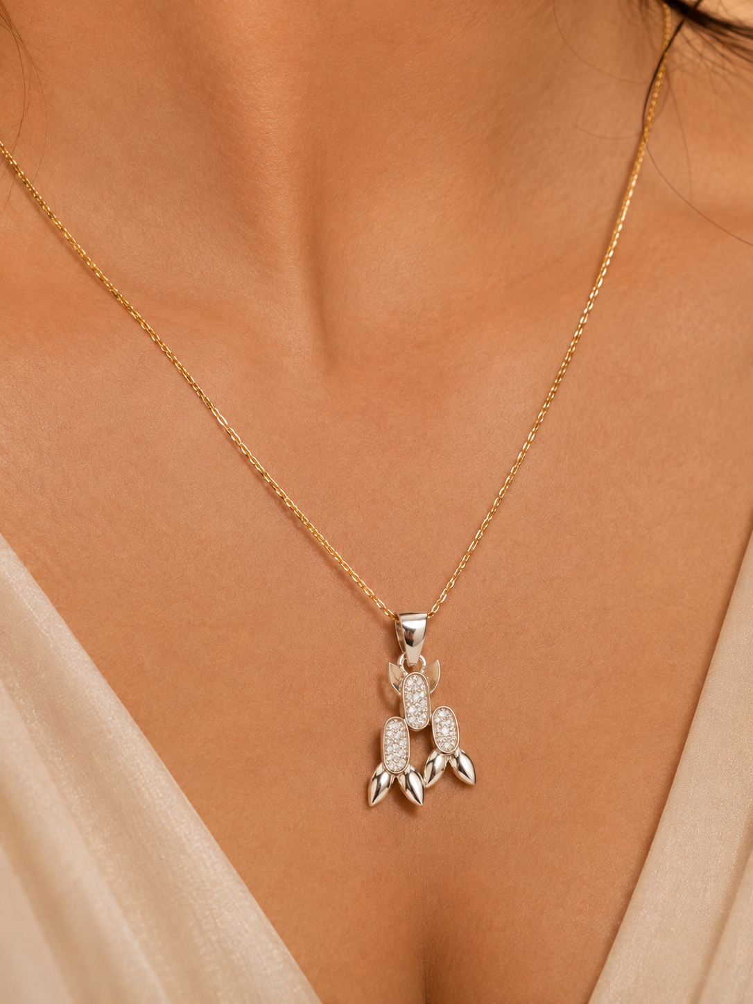Floral Sparkle Silver Pendant Necklace