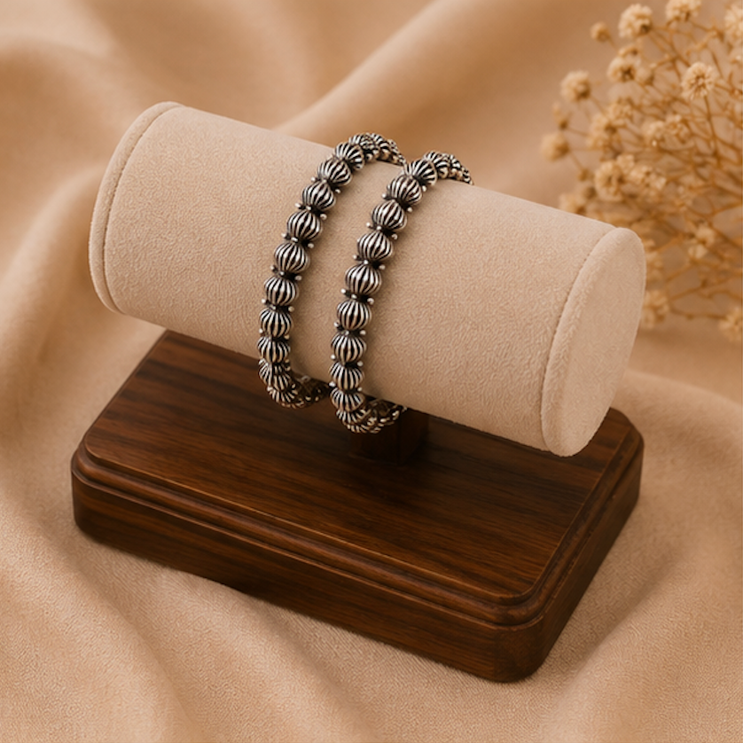 Heritage Ribbed Oxidized Silver Bangles