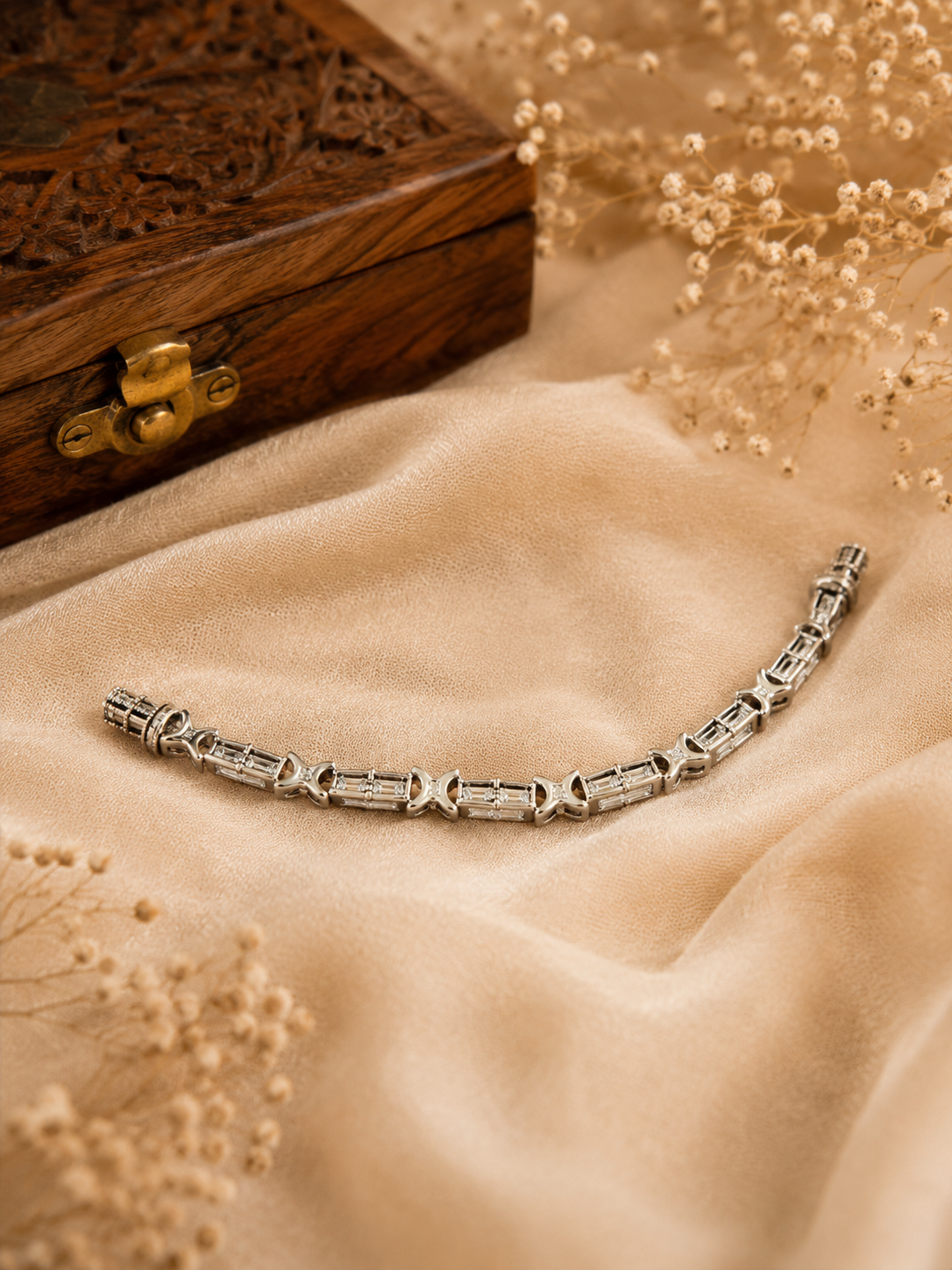 Women's Crystal Link Bracelet