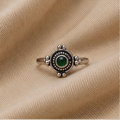 Antique Silver Green Stone Beaded Toe Ring