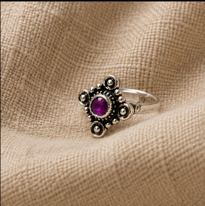 Antique Silver Purple Stone Floral Toe Ring