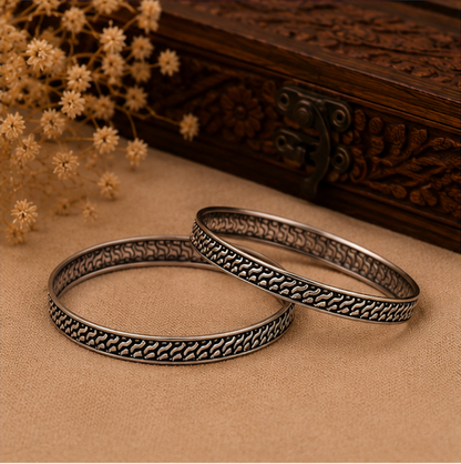 Heritage Wave Oxidized Silver Bangles