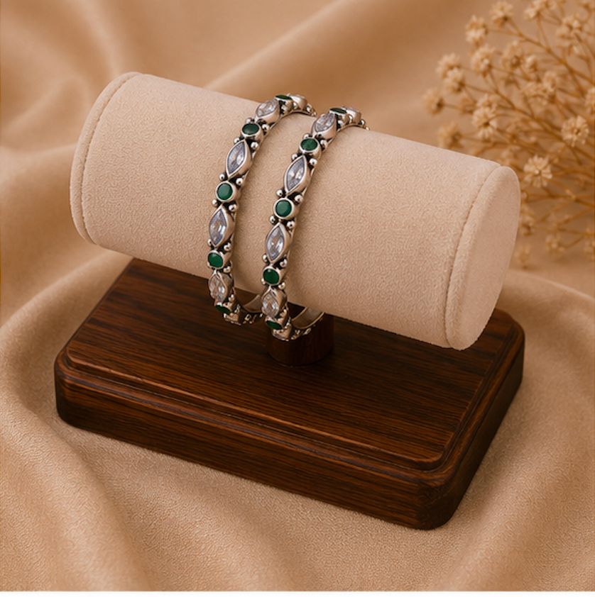 Emerald Grace Oxidized Silver Bangles