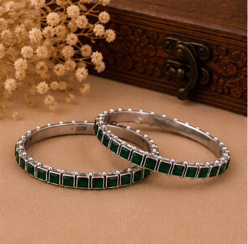Emerald Royale Square Stone Silver Bangles