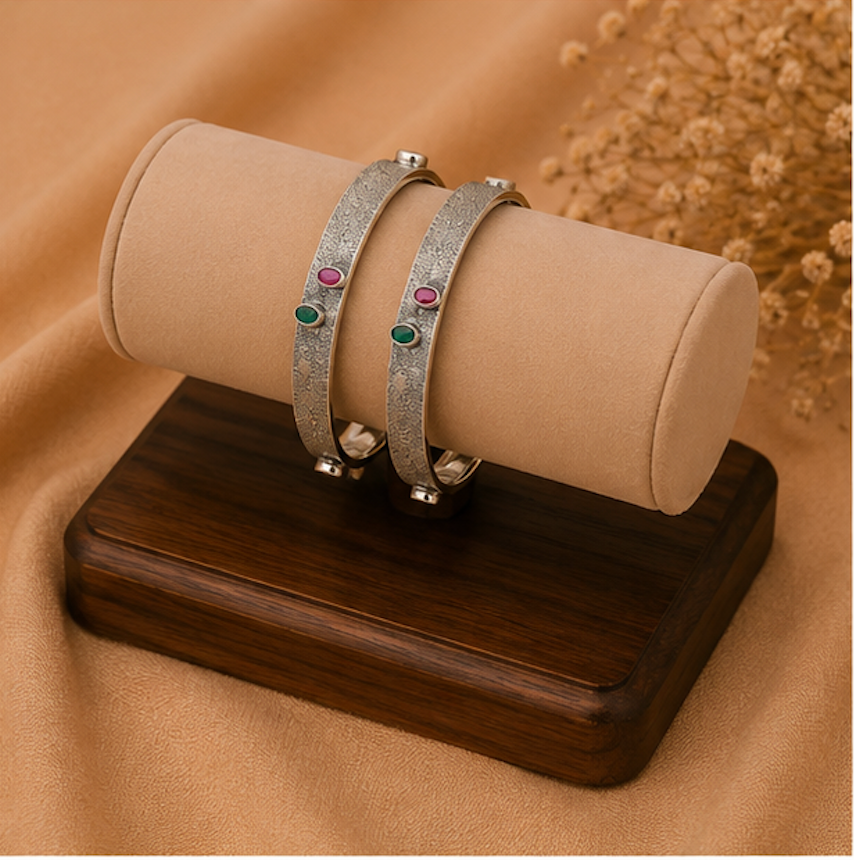 Antique Textured Silver Bangle with Dual Gemstone Accents