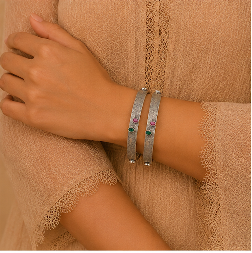 Antique Textured Silver Bangle with Dual Gemstone Accents