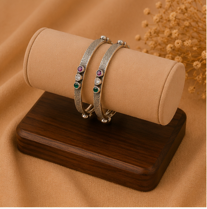 Antique Textured Triple Stone Silver Bangle