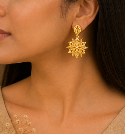 Traditional Gold Filigree Sunburst Earrings