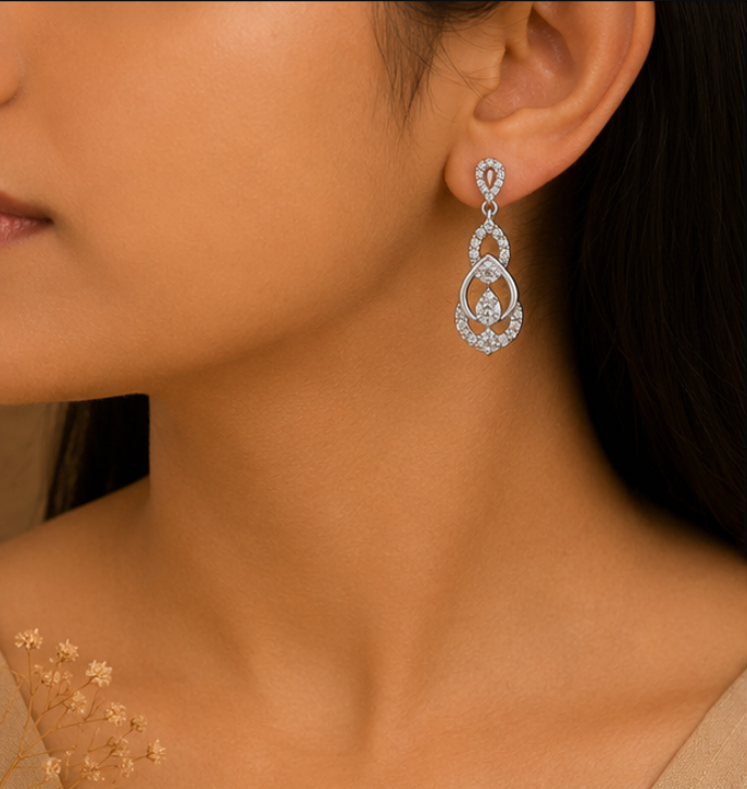 Elegant Interlocking Teardrop Diamond Earrings