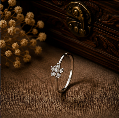 925 Sterling Silver Blossom Spark Ring