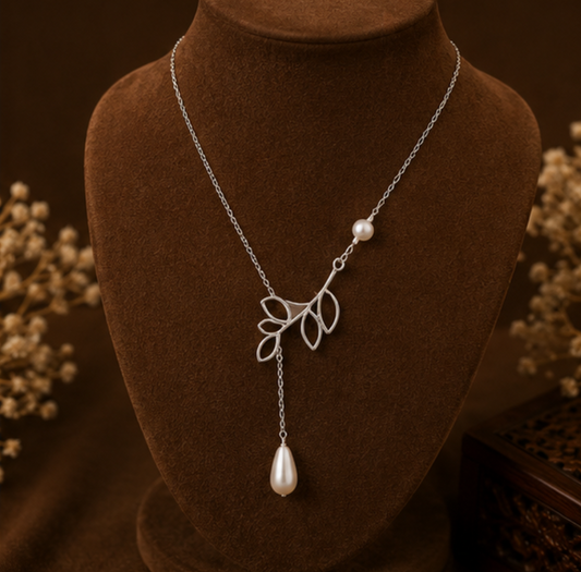 Elegant Pearl Leaf Pendant Necklace