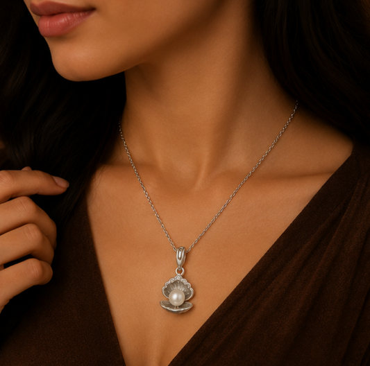 Pearl Seashell Elegance Necklace