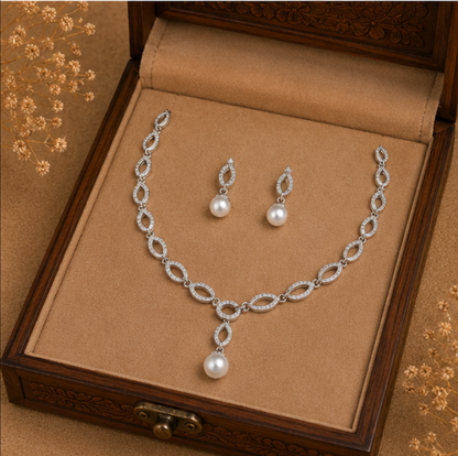 Elegant Pink Teardrop Diamond Necklace Set