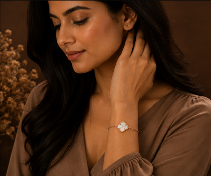 Pearl Clover Rose Gold Bracelet