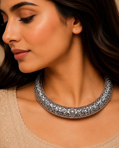 Maharani Floral Oxidised Silver Hansli Necklace